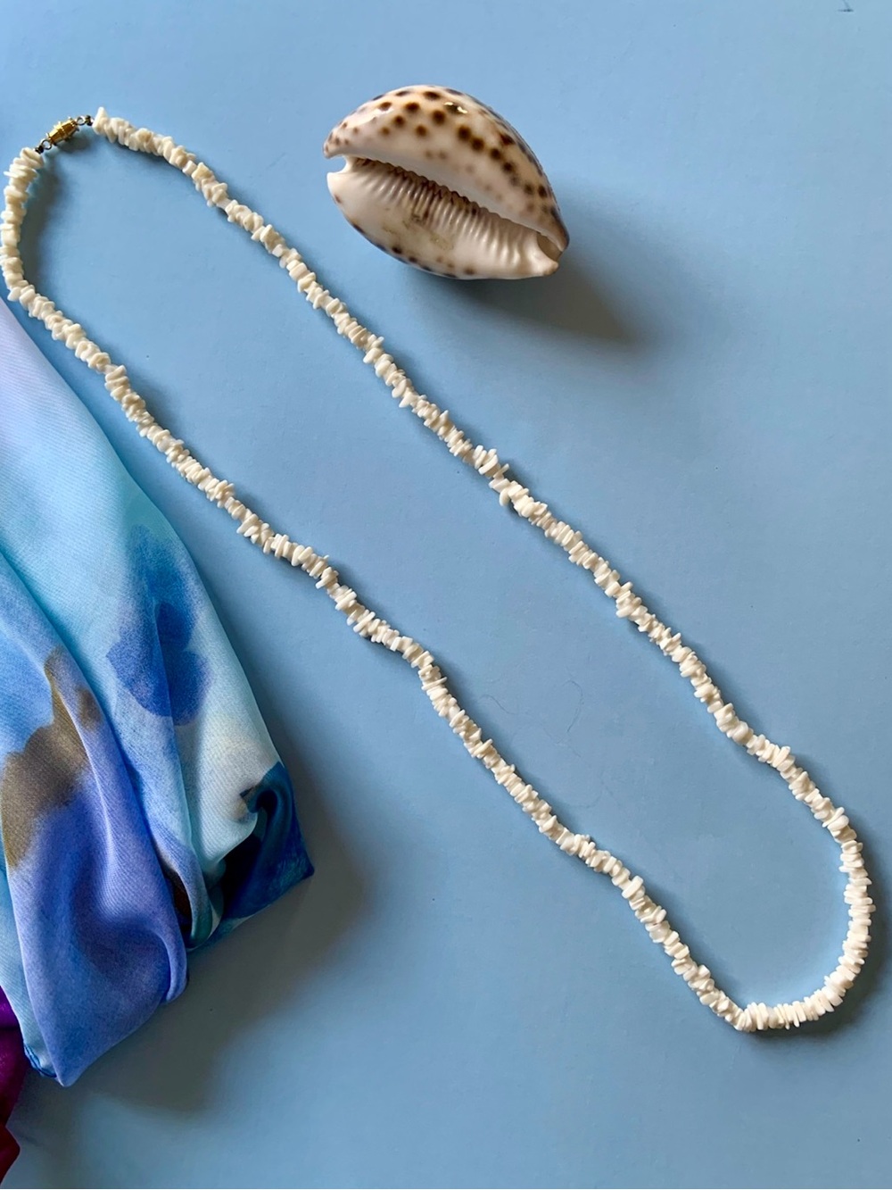 Long white shell vintage necklace